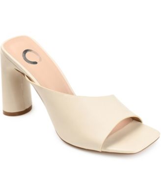 Journee Collection