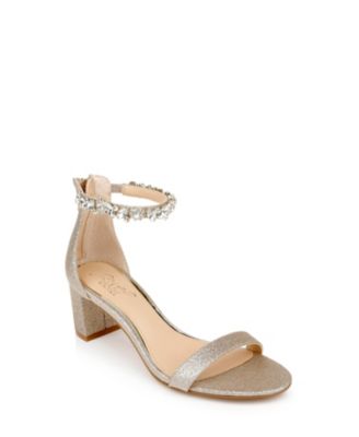 Jewel Badgley Mischka