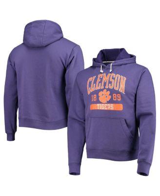 League Collegiate Wear