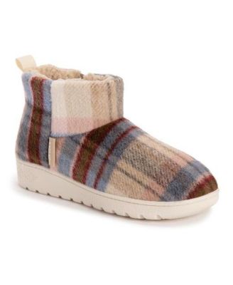 MUK LUKS