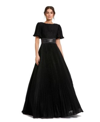 Mac Duggal