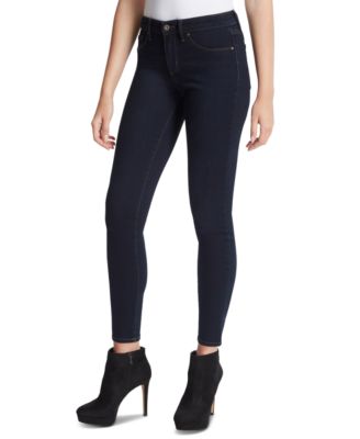 Jessica Simpson - Kiss Me Skinny Jeans