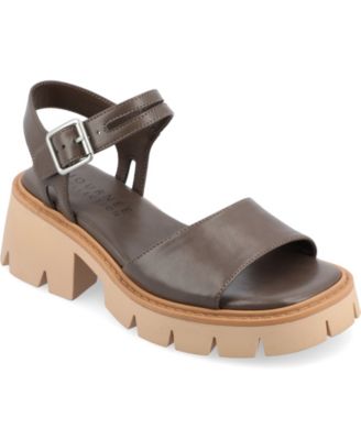 Journee Collection