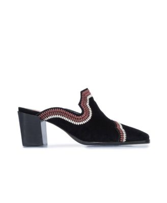 Bernardo Footwear