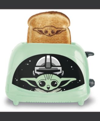Uncanny Brands - Star Wars The Mandalorian The Child 2-Slice Toaster- Toasts Baby Yoda onto Your Toast