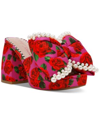 Betsey Johnson