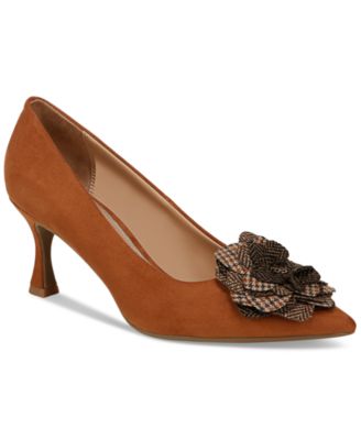 Sam and Libby - Women's Maisie Flower Kitten Heel Pumps