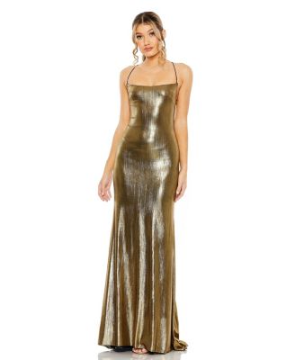 Mac Duggal