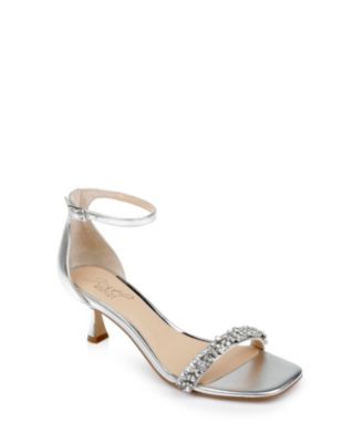 Jewel Badgley Mischka