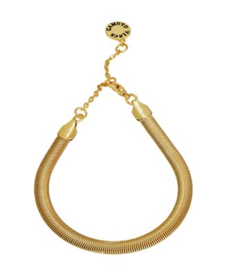 Vince Camuto