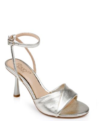 Jewel Badgley Mischka