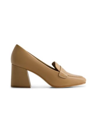 Bernardo Footwear