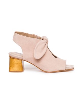 Bernardo Footwear