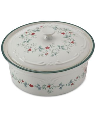 Winterberry - Covered Casserole