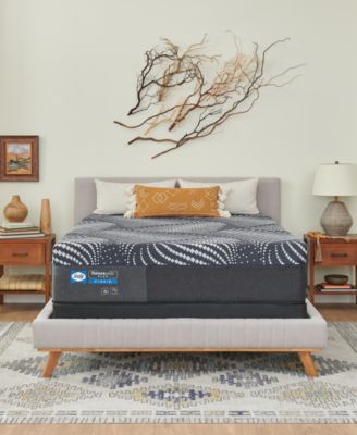 Sealy - Posturepedic High Point Hybrid 14" Firm Mattress Set- King