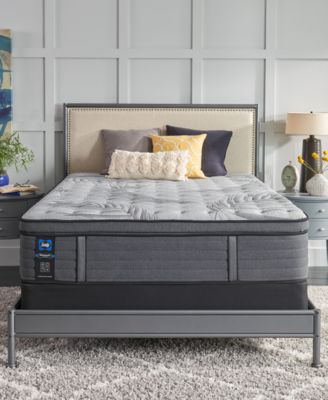 Sealy - Posturepedic Castlewood 14" Soft Euro Pillowtop Mattress Set - Queen
