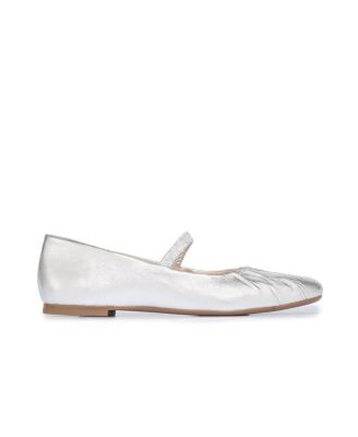 Bernardo Footwear