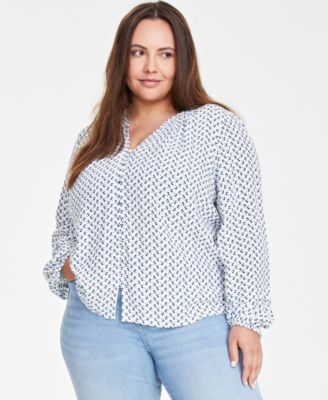 On 34th - Trendy Plus Size Floret-Print Long-Sleeve Top