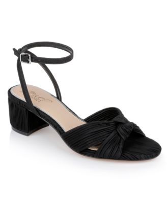 Jewel Badgley Mischka