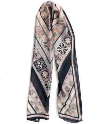 Vince Camuto