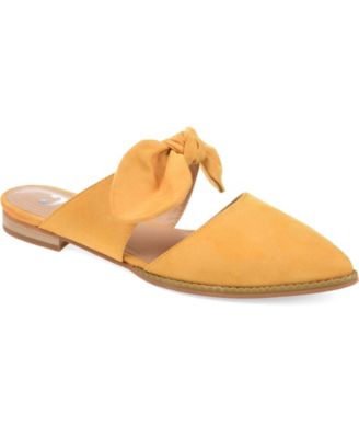 Journee Collection