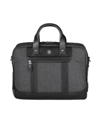 Victorinox