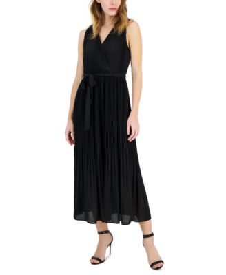 T Tahari - Women's V-Neck Pleated Sleeveless Fit & Flare Dress