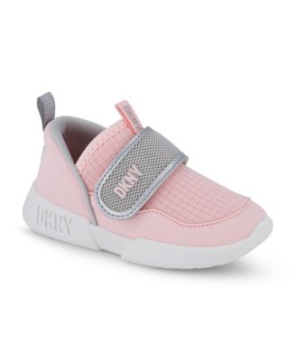 DKNY