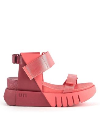 United Nude