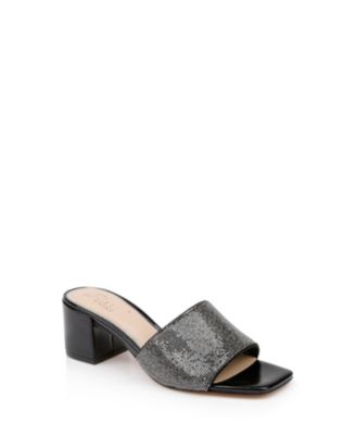 Jewel Badgley Mischka