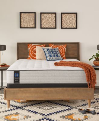 Sealy - Posturepedic Margate 12" Firm Tight Top Mattress - Full