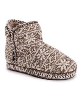 MUK LUKS