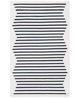 Safavieh - Montauk II MTK313A 10'x14' Area Rug