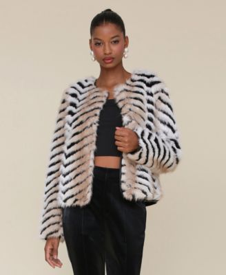 Avec Les Filles - Women's Chevron Faux-Fur Jacket