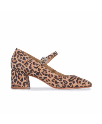 Bernardo Footwear