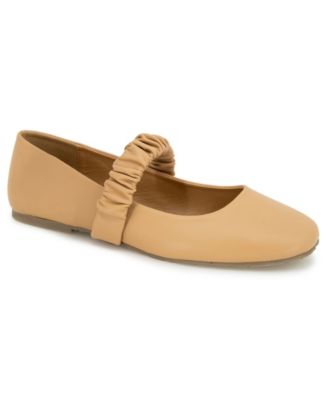 Kenneth Cole Reaction