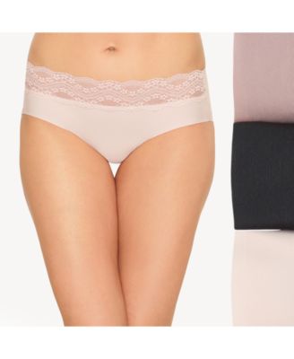 b.tempt'd - Women's 3-Pk. b.bare Lace-Trim Hipsters 970267