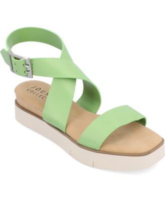 Journee Collection