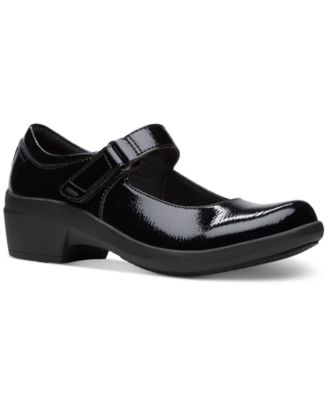 Clarks - Women's Talene Ave Mary Jane Round-Toe Shoes