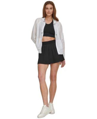 DKNY
