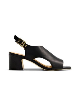 Bernardo Footwear