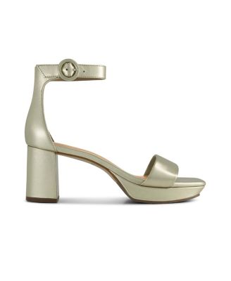 Bernardo Footwear