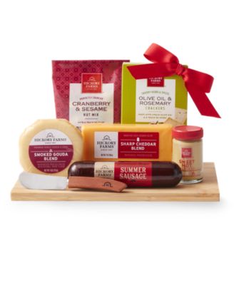 Hickory Farms - Picnic Perfection Gourmet Cheeseboard